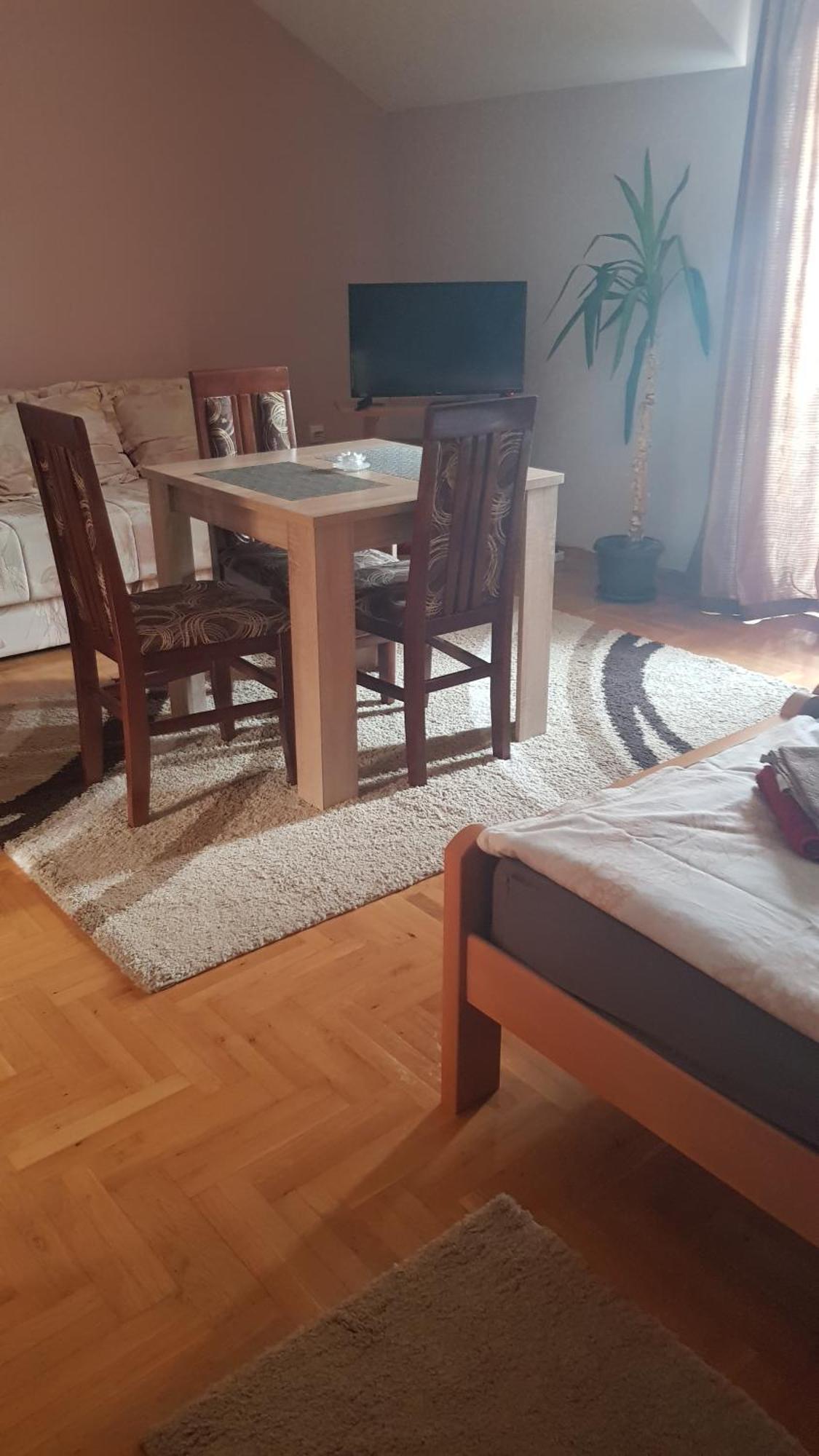 Apartmani V&F Vrnjačka Banja Δωμάτιο φωτογραφία